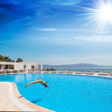 Charm Beach Hotel Акярлар Екстериор снимка