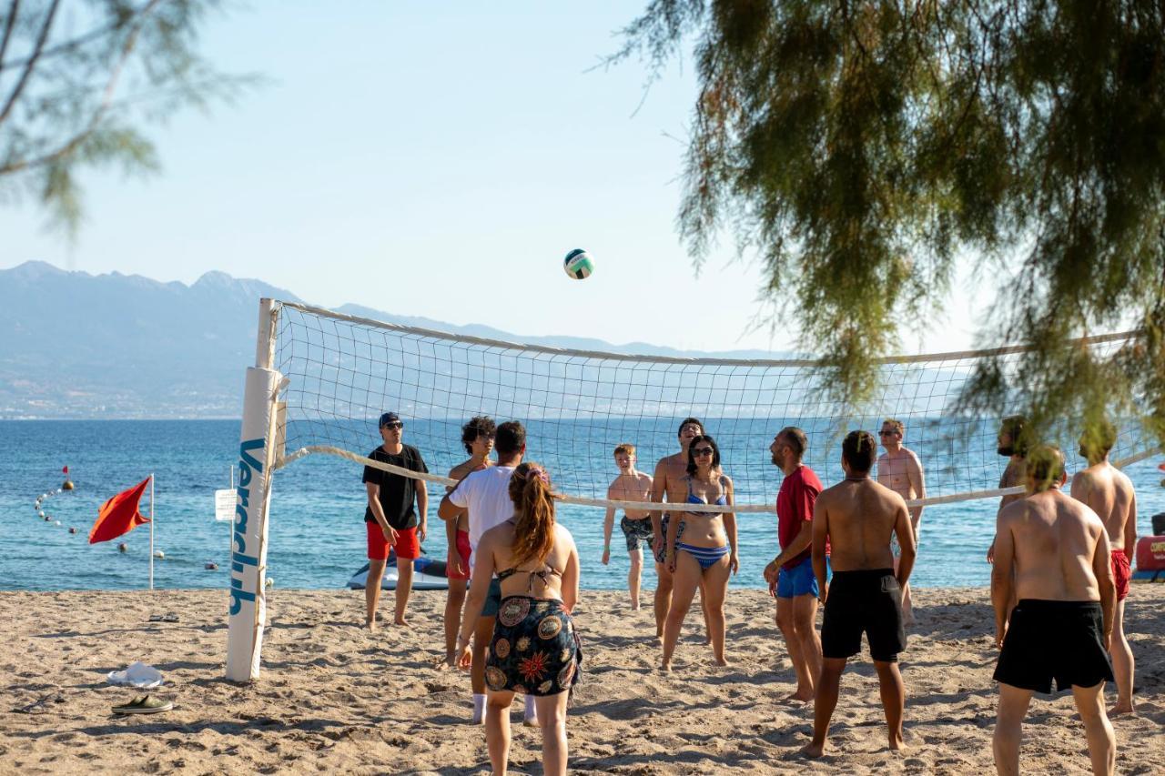 Charm Beach Hotel Акярлар Екстериор снимка